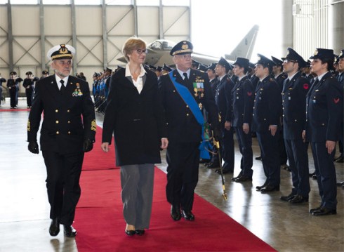 41e5b798-2ce8-464b-a1d9-ba6117b2c5cd01Medium