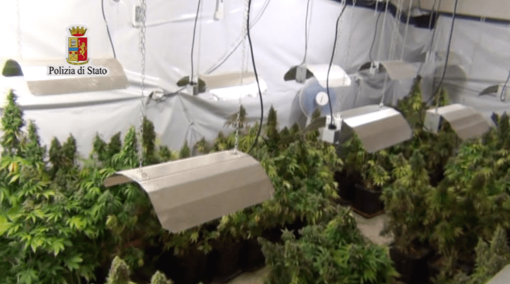 Schermata 08-2456901 alle 12.52.22