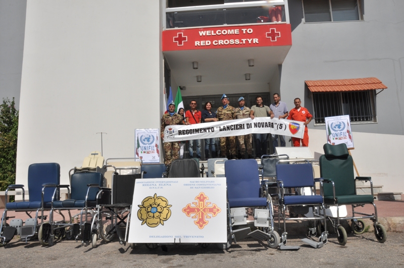 Donazione a Croce Rossa di Tiro