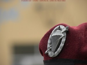 Il nuovo fregio - Foto di congedatifolgore.com