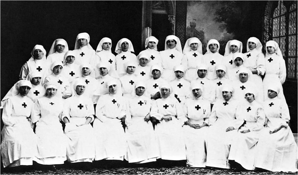 Infermiere Volontarie della Croce Rossa durante la prima Guerra Mondiale