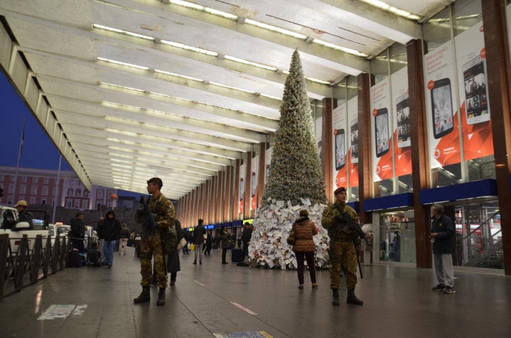 Militari per Strade sicure alla stazione Termini di Roma