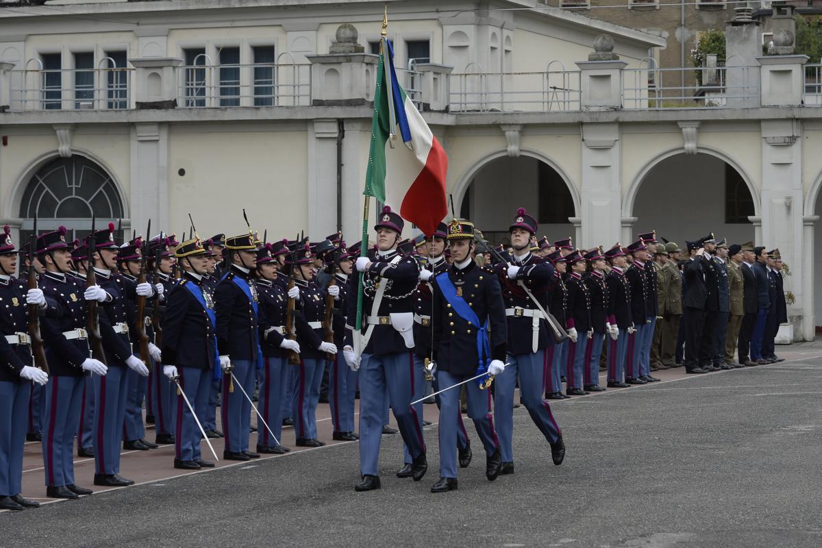 Bandiera di guerra, Gruppo Bandiera e Reggimento della Scuola Militare Teuliè