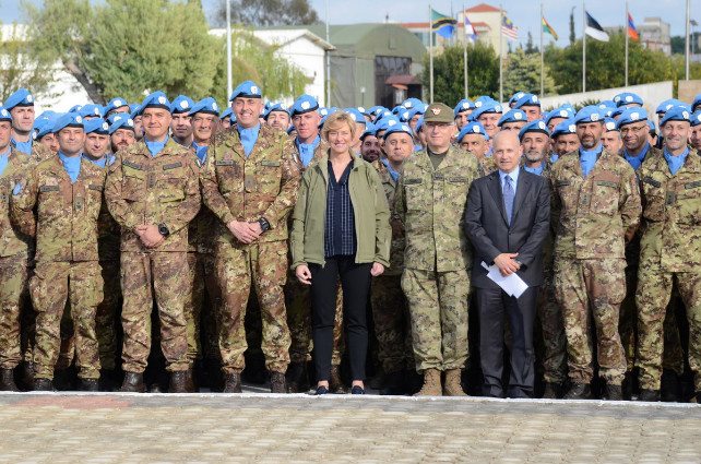 716b0aa1-4d0e-4ff9-97c9-a67cec1265f4img 012Medium