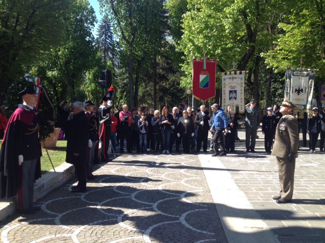 FOTO 1 Deposizione Corona