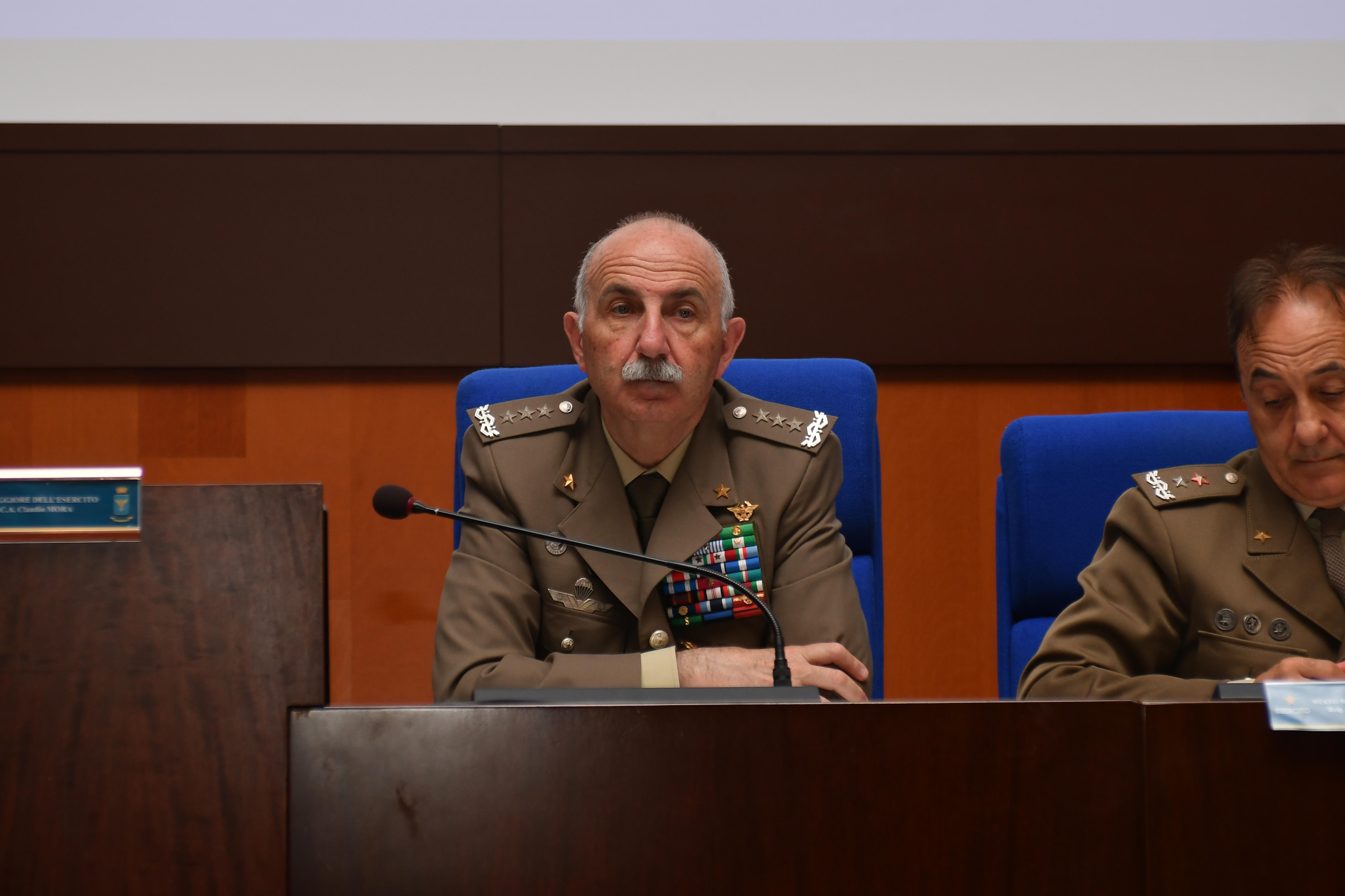 Il Generale di Corpo d'Armata Claudio Mora al 2^Workshop di psicologia e psichiatria militare