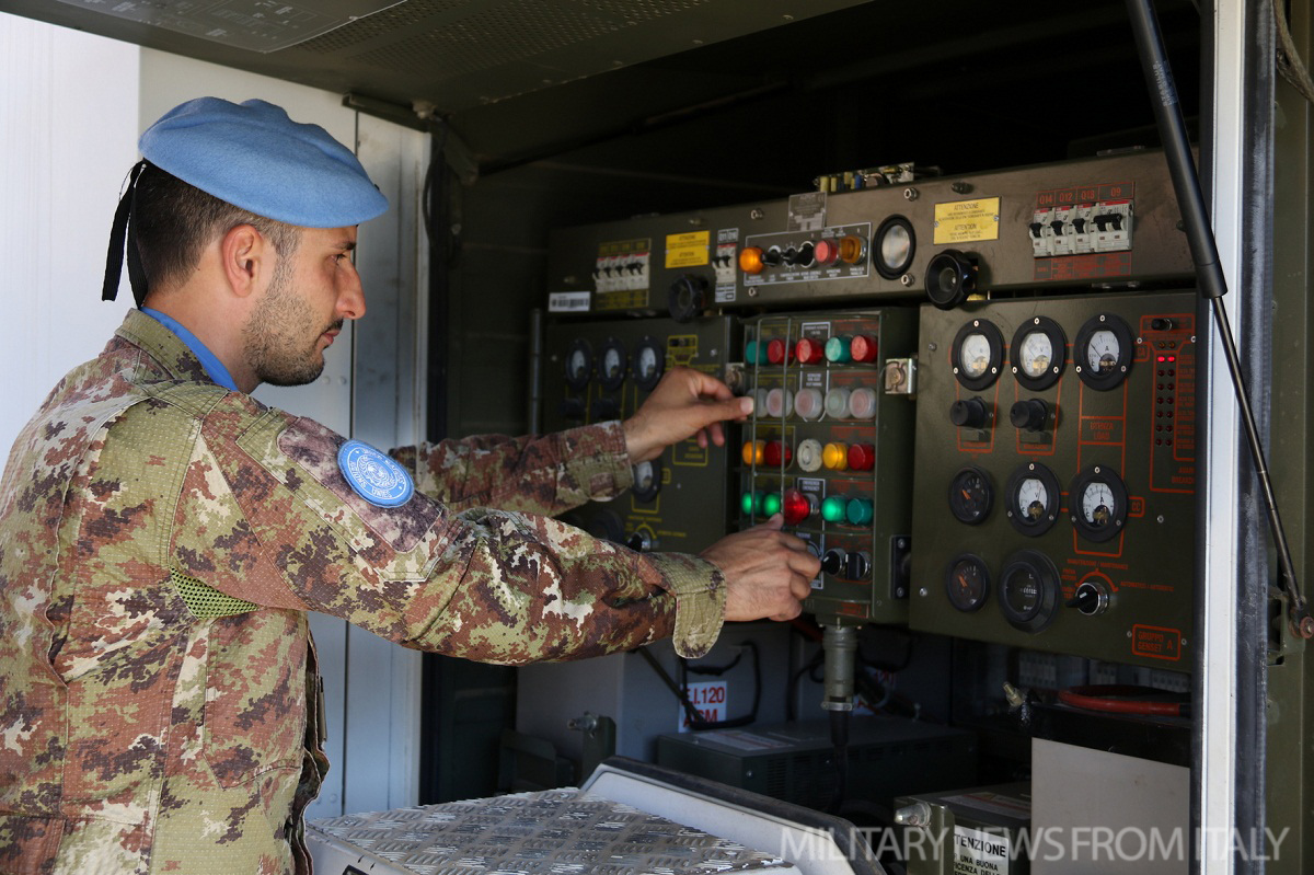 Personale tecnico dell'arma delle trasmissioni.jpg