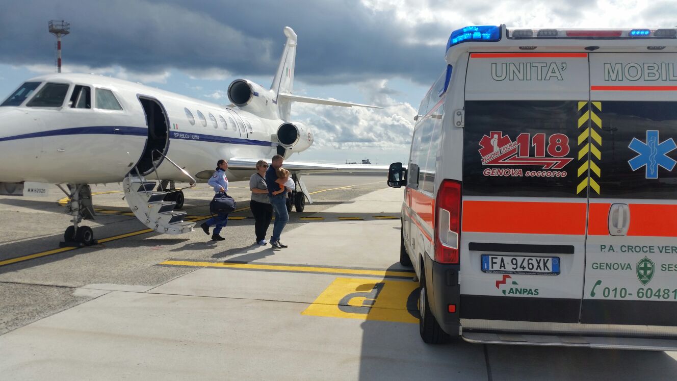 DOPPIO VOLO SANITARIO URGENTE IN POCHE ORE