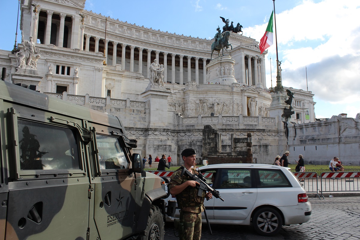 Roma, i militari di Starde Sicure all'Altare della Patria