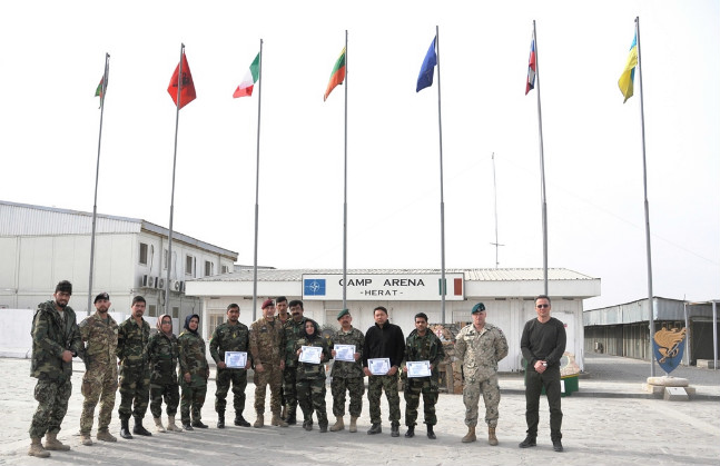 adcd342d-6562-4c09-b0fa-f4ab0d6f5391foto corso comunicaz (5)Medium