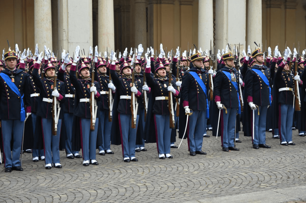 Modena: giurano gli allievi ufficiali del 199° corso Osare&nbsp;(video)
