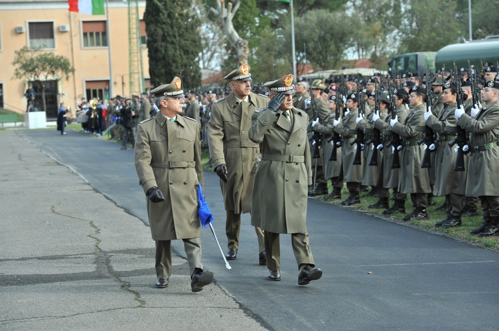 Il generale Luigi Francesco De Leverano al comando logistico dell’Esercito