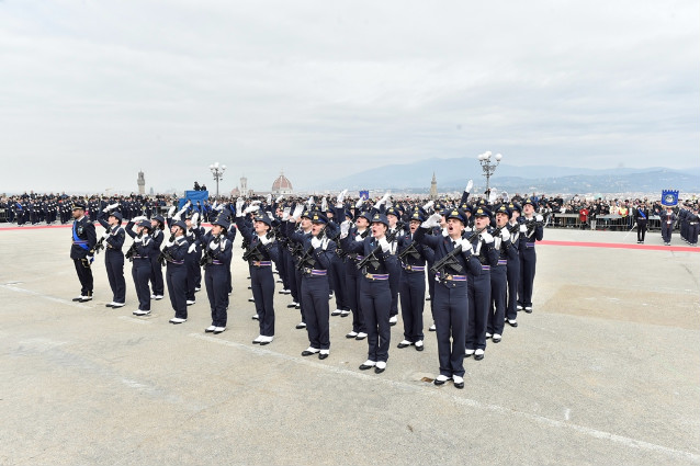 269df6cb-671c-4426-afd8-0bf61a47b061am (5)Medium