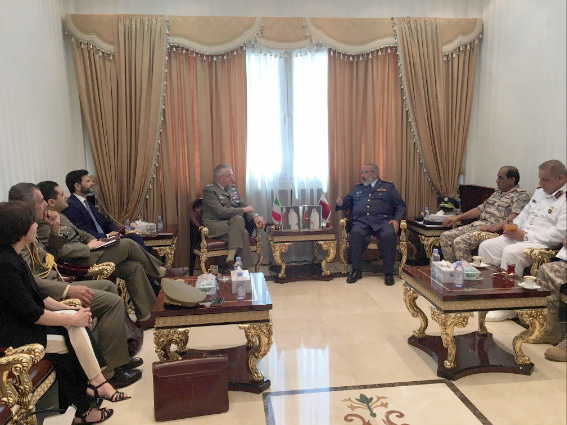 2c33df12-759d-4aba-9f40-f997cb1388165Medium