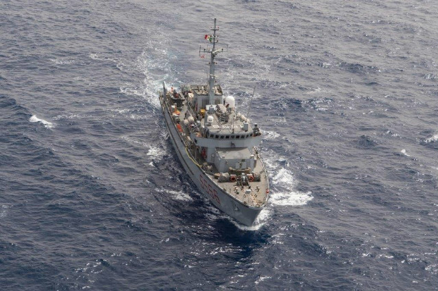 e1b18c5d-bb6f-43dc-b3f6-ee5f122dee28nave alghero2Medium (1)