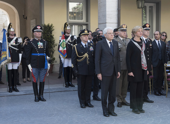 a59c7c76-04ff-45f1-b1b0-3c220bd927a407Medium