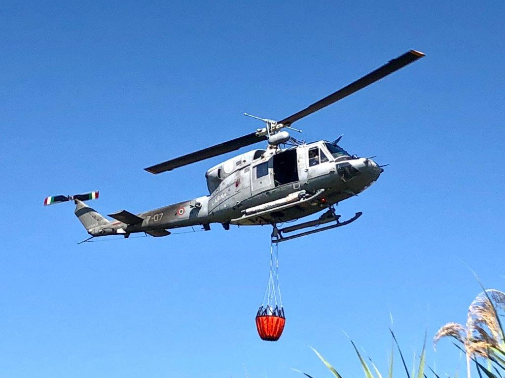 Difesa: senza sosta l’impegno delle Forze Armate a combattere gli incendi&nbsp;boschivi