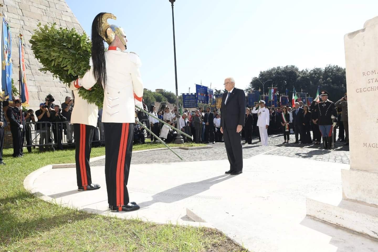 41266477_2126894677322836_8672558578680201216_o