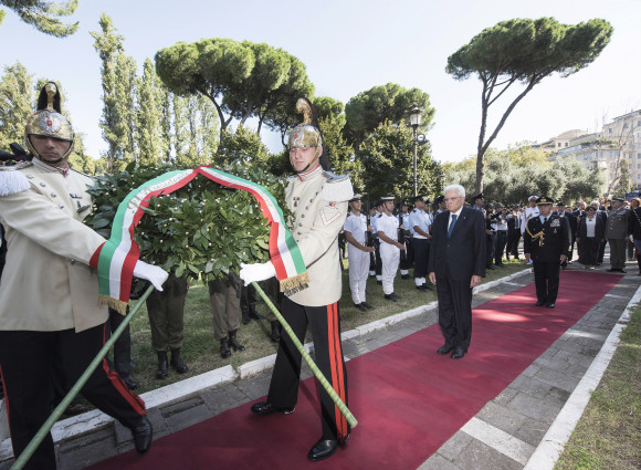 b0db405d-27ed-44df-a410-c8a4942d356f09Medium