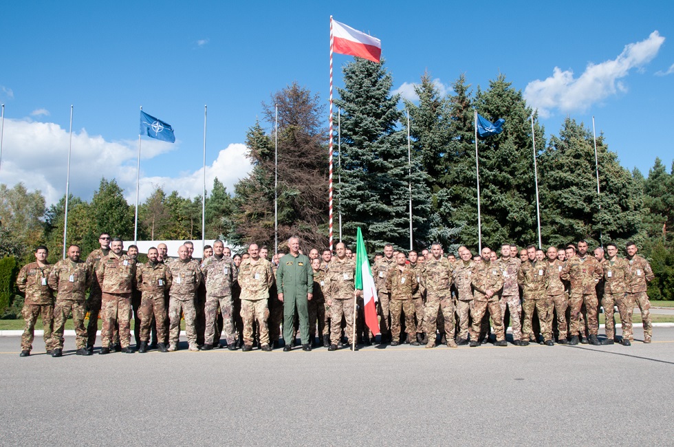 20181008_Fine Toxic Tropic