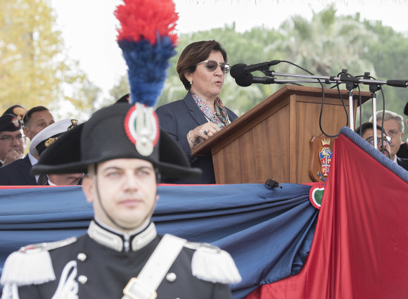 5e26d82f-5d45-4fda-82ed-fd1ccdca160211Medium