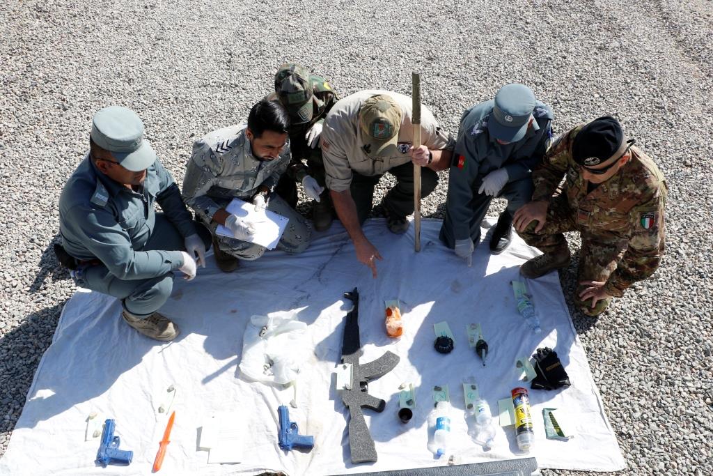 Afghanistan: corso di addestramento per le forze di sicurazza locali per la lotta agli ordigni esplosivi&nbsp;improvvisati