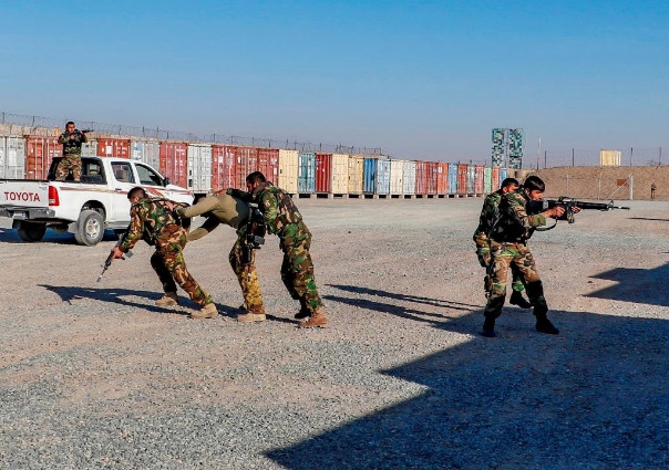 Afghanistan: addestramento di scorta per i militari&nbsp;afghani