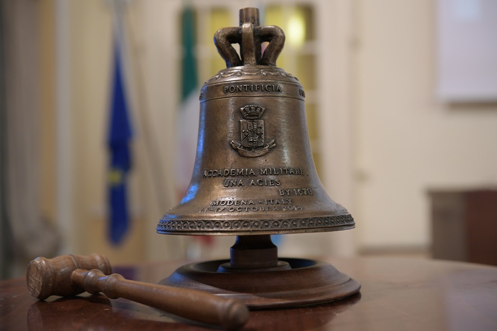 La Campana del Dovere