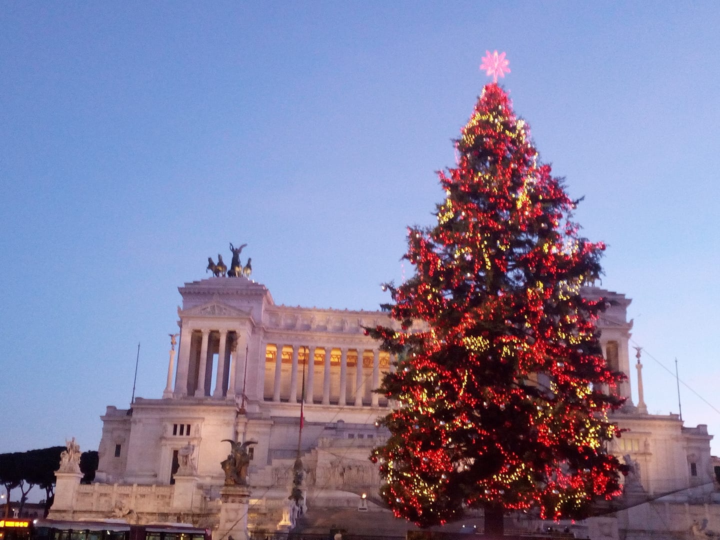 48425901_10161124843735576_1730234052004282368_o