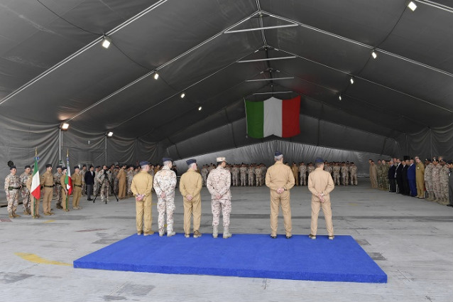 9d49bf27-2752-460d-bf40-8b9c9908b49103Medium