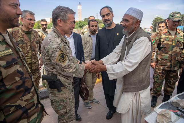 Afghanistan: generale Austin Scott Miller comandante della missione NATO “Resolute Support” a&nbsp;Herat