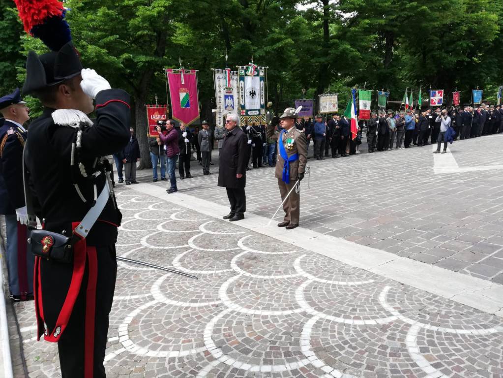 FOTO 2 Deposizione Corona