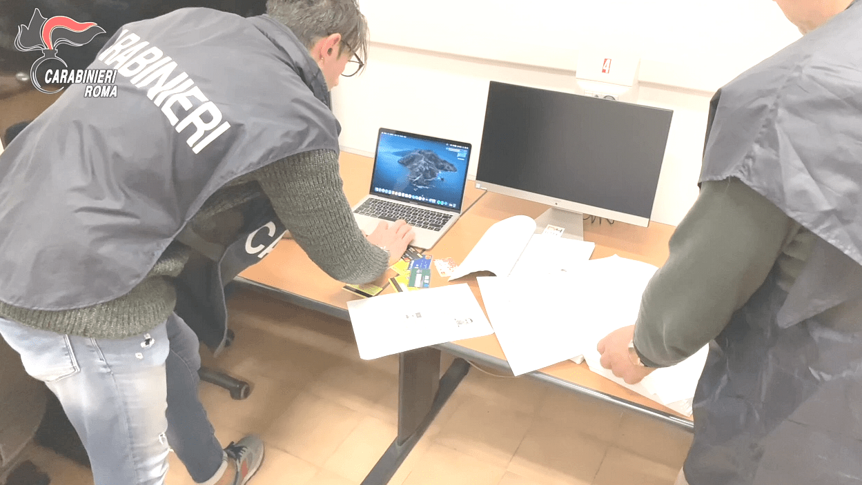 Schermata 2019-12-20 alle 12.04.27