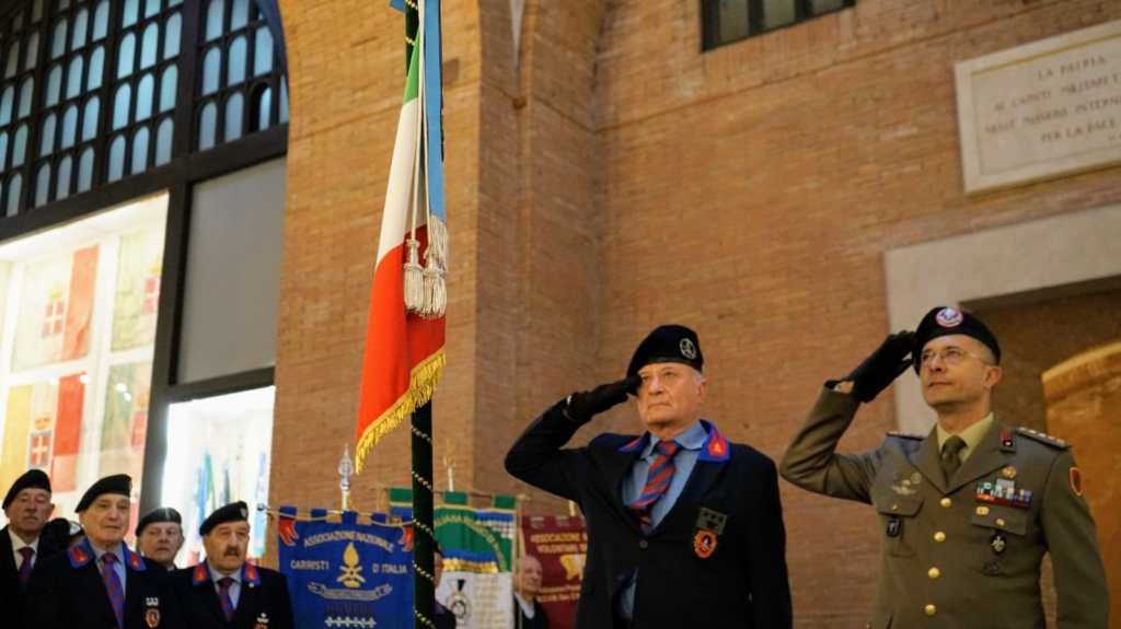 Esercito: deposizione dello stendardo del 31° reggimento carri al&nbsp;Vittoriano