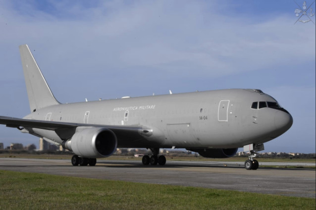 65982a7d-bf1f-469b-86f4-650130b1950a2bd7c4a3-e2d7-476a-9531-de4efeb589074Medium