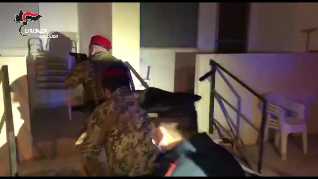 ‘ndrangheta, Carabinieri dei Cacciatori di Calabria arrestano esponente di spicco supportati dai Carabinieri di&nbsp;Locri