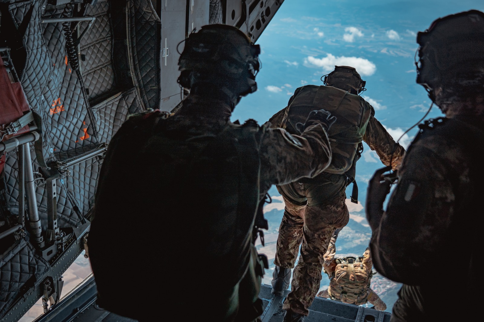 4. Uscita in sequenza rapida dalla porta assiale