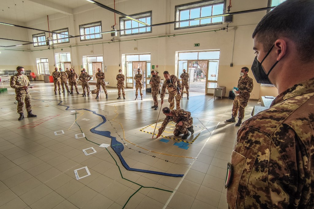 NATO: la Difesa partecipa alla Swifts Response 2022 con oltre 500 paracadutisti della&nbsp;Folgore