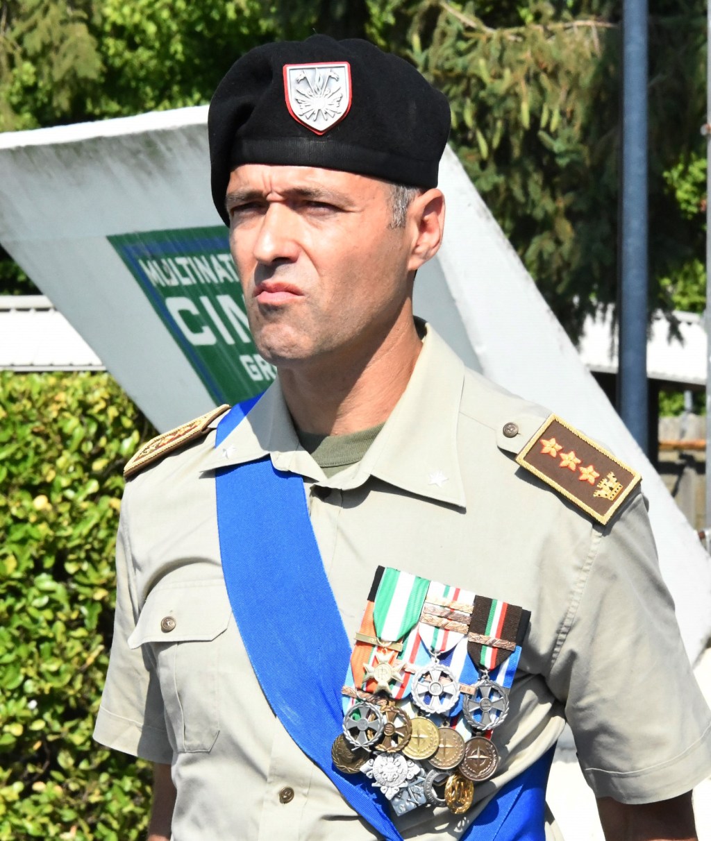 Avvicendamento al comando del Multinational CIMIC Group , il colonnello Mattia Zuzzi cede il comando al parigrado Ugo&nbsp;Proietto