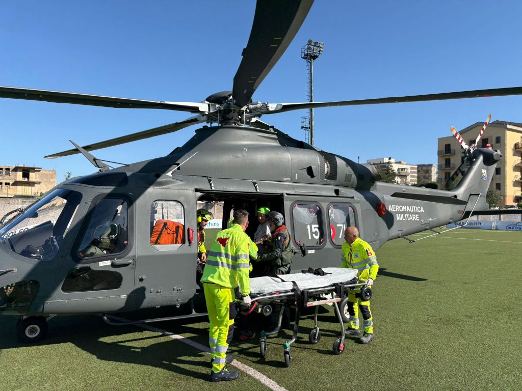 L’Aeronautica Militare in azione anche a Pasqua, intervento di soccorso nella Riserva dello&nbsp;Zingaro
