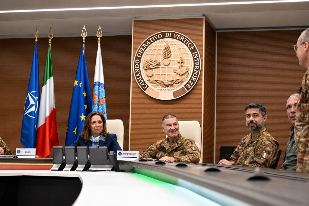 Il Sottosegretario Rauti al COVI per il punto sulle operazioni militari in corso